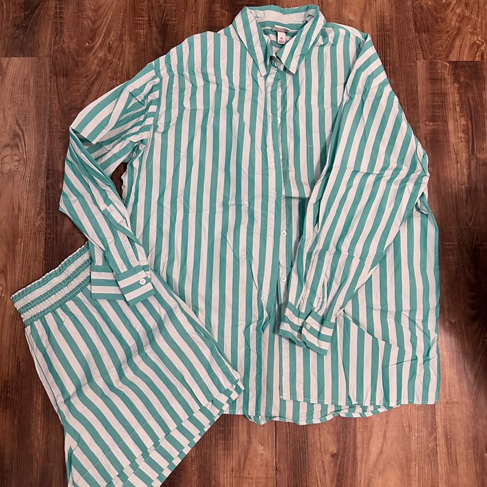 Green striped women’s short set- cotton